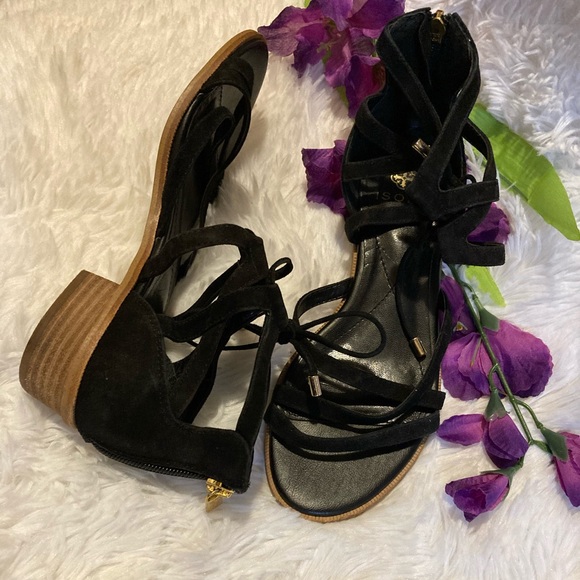Isola Black Sandal Heels Suede Women’s Zips at Heel Size 7.5 - Picture 5 of 5